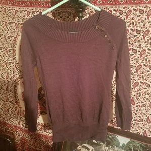 Plum Crew neck sweater with buttons